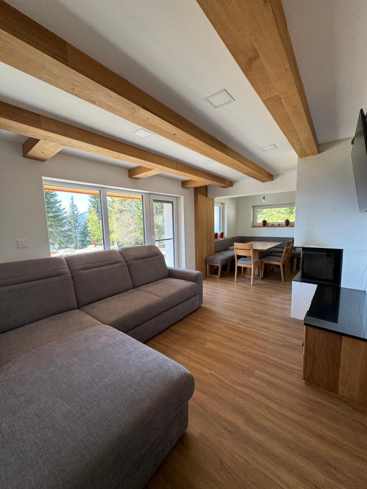 Span Cottage 耶塞尼采 外观 照片